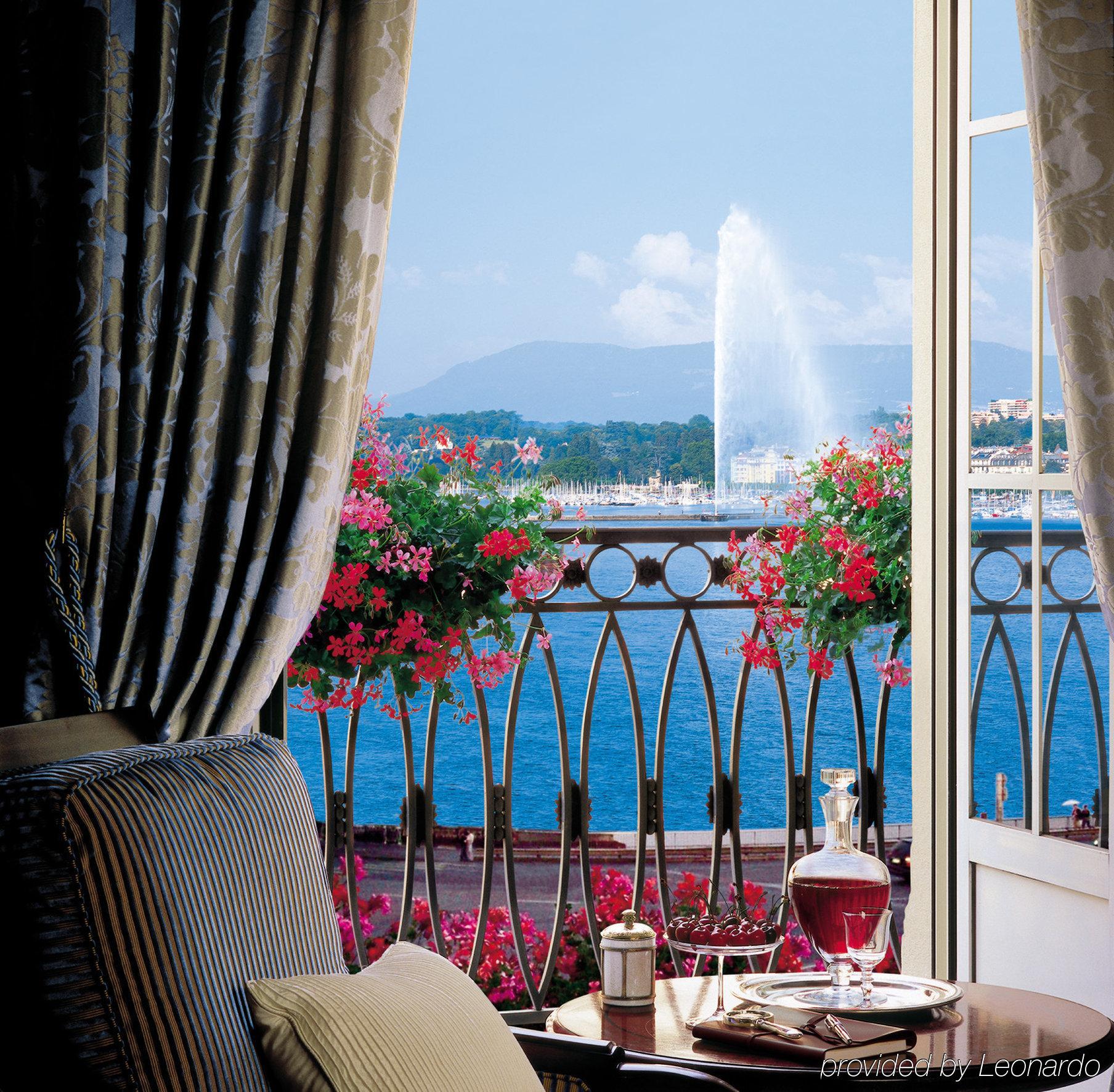 Four Seasons Hotel Des Bergues Geneva Room photo